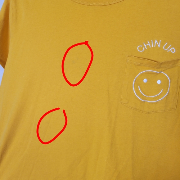Old Navy | Chin Up Pocket Tee - Picture 6 of 6